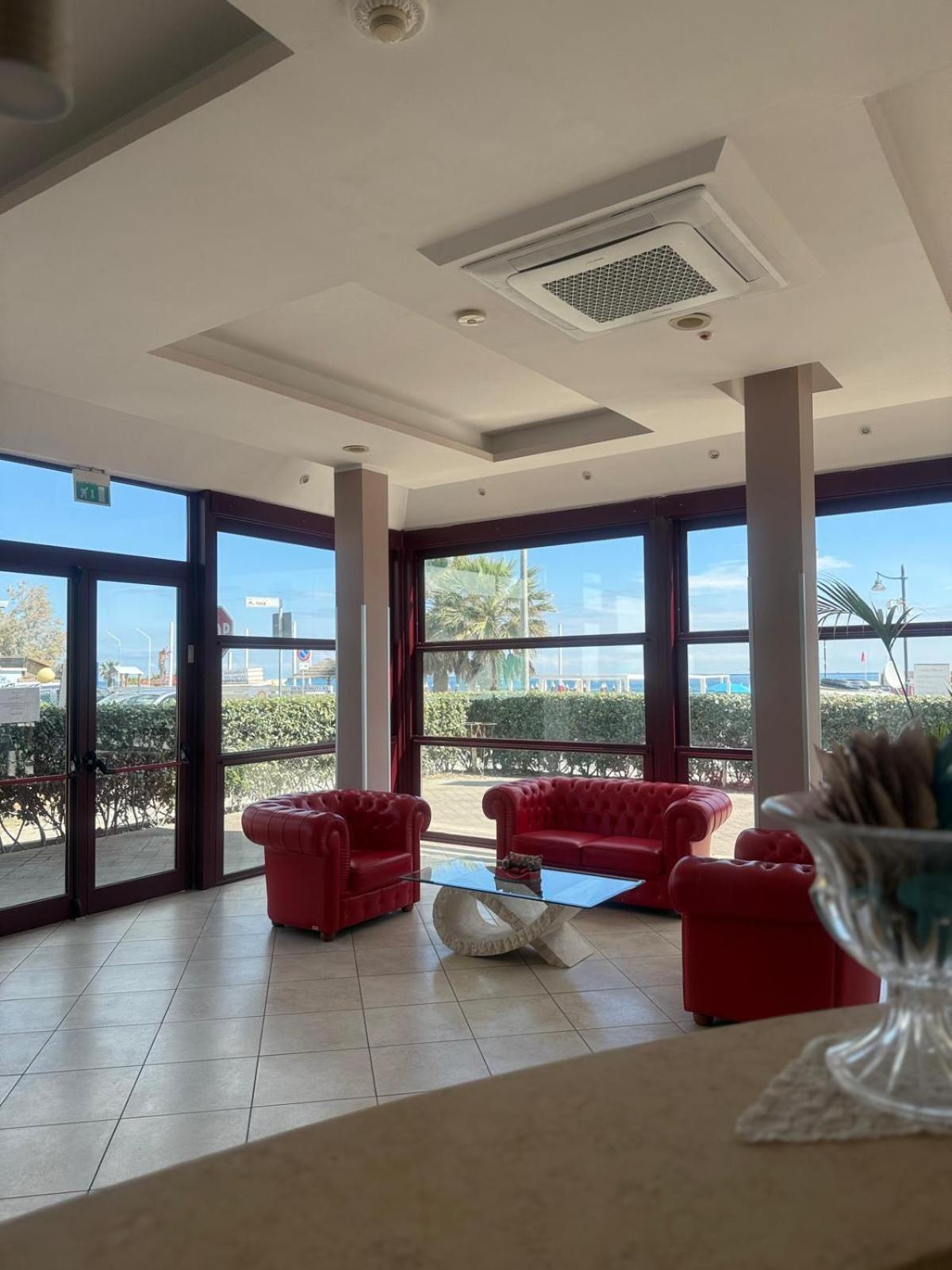 Hotel Spiaggia Villa Paola Bellaria-Igea Marina Extérieur photo